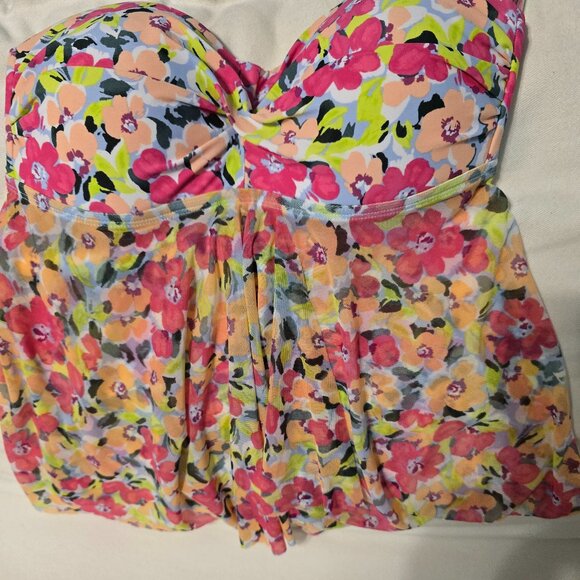 *Kona Sol* Tankini Top Women's Small - Multi Floral Print Padded Spaghetti Strap - Picture 5 of 5